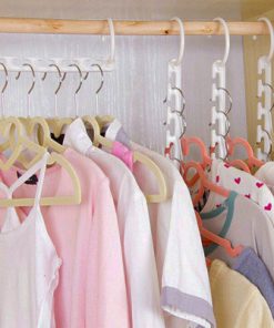 Vešiaky, ramienka a hodiny